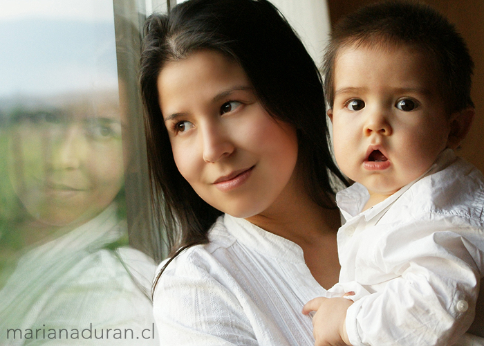 Mamá y su hijo de ocho meses