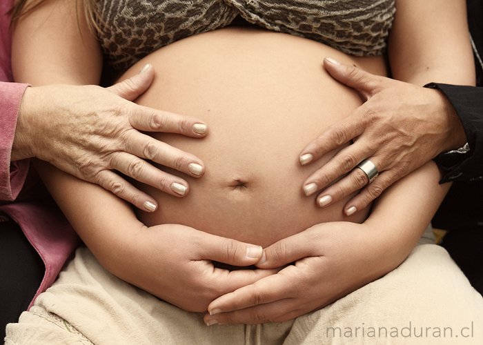 tres generaciones pancita de embarazada