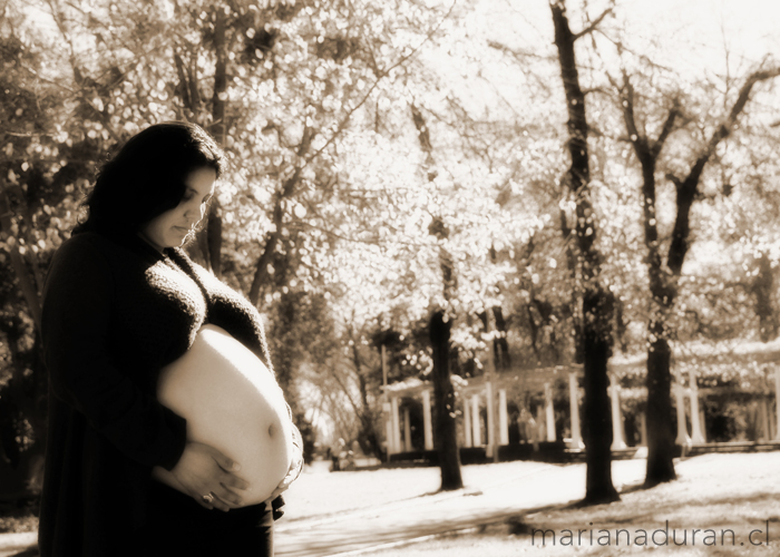 Embarazada en el Parque Brasil de Limache